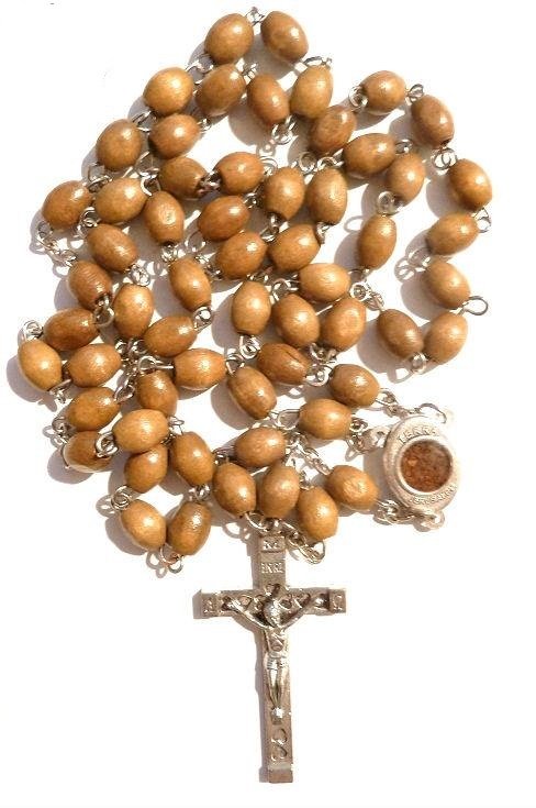jerusalem rosary with jerusalem soil